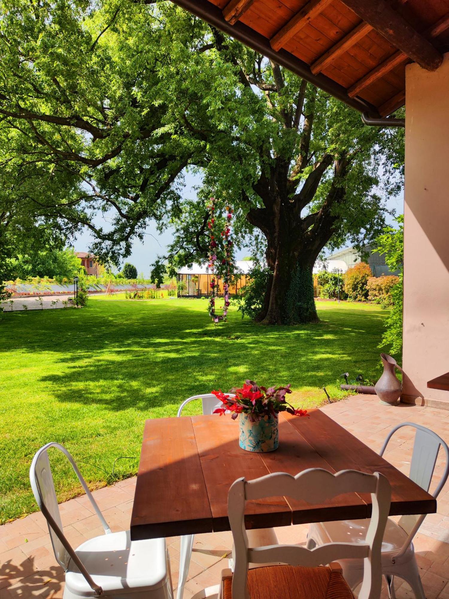 Garda Relais Antica Romelia Bed & Breakfast Montichiari Eksteriør bilde